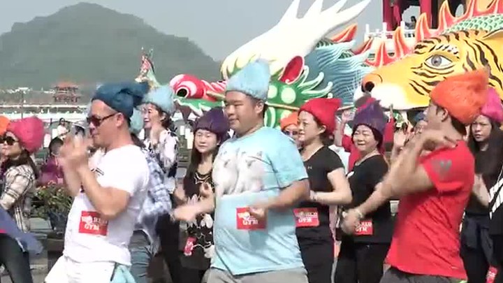 MV：舞蹈版 (中文字幕)