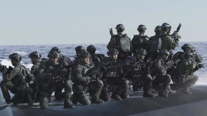 MV：《中国海军核潜艇之歌》 (中文字幕)