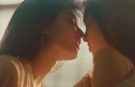 克莱尔和贝尔剧照